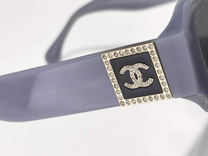 Picture of Chanel Sunglasses _SKUfw77837696fw